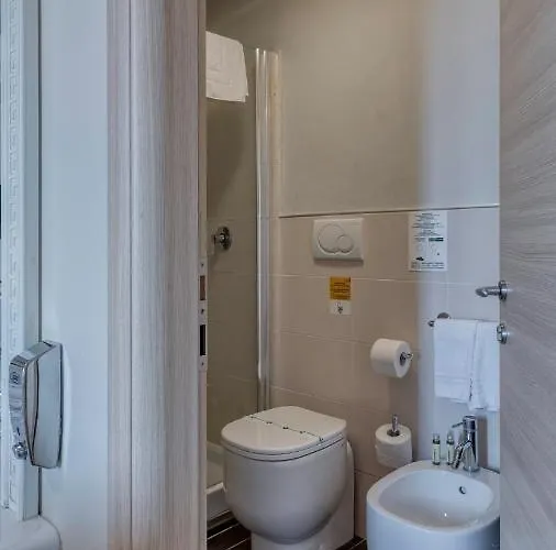 فندق Fiera Di 4*