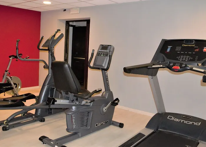 فندق Fiera Di 4*