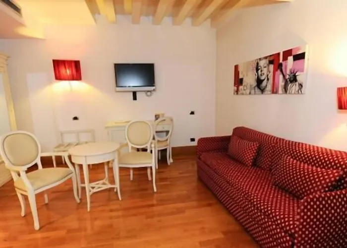 فندق Fiera Di 4*